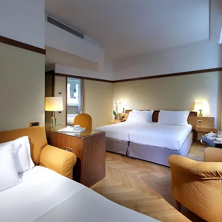 Hotel Exe Majestic