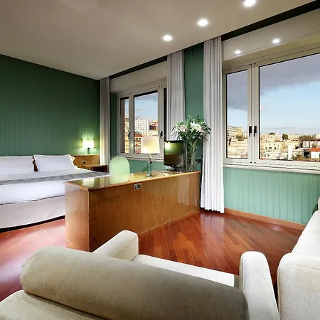 Exe Majestic 4* Neapel