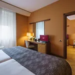 Exe Majestic 4* Nápoles