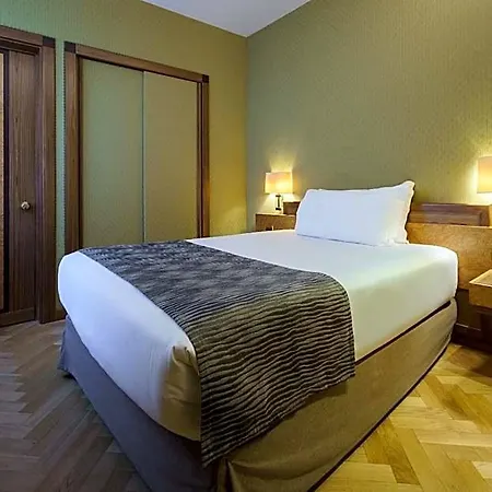 Exe Majestic Ξενοδοχείο 4*
