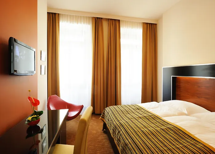 Hotel Exe Majestic Neapel