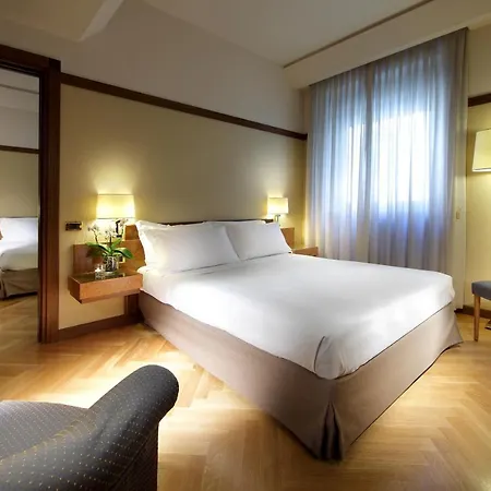 Otel Exe Majestic Napoli