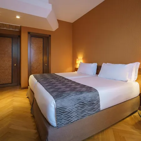 Hotel Exe Majestic 4*
