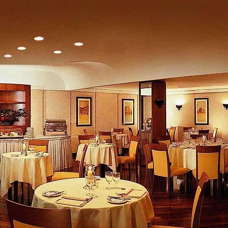 Exe Majestic 4* Naples