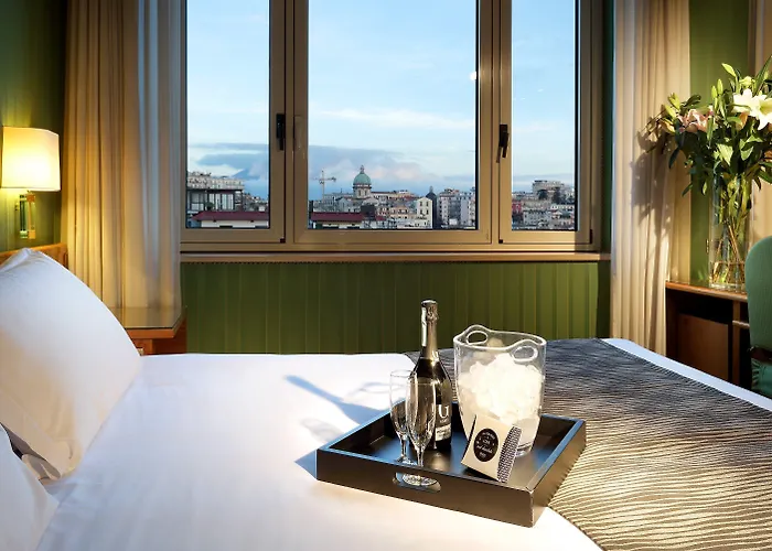 Exe Majestic 4* Nápoles