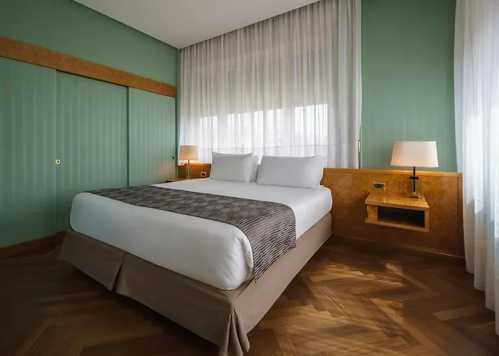 Hotel Exe Majestic Nápoles